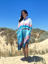 Load image into Gallery viewer, Adult Rottnest Hooded Towel - Rottnest