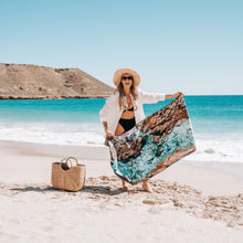 Load image into Gallery viewer, Yallingup Aquarium