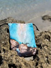 Load image into Gallery viewer, Wylie Bay Esperance